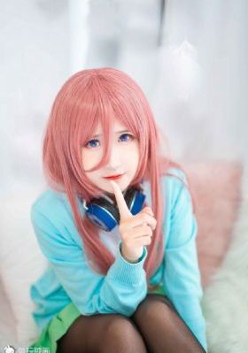 我邻居的妻子