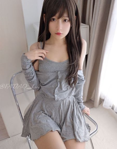 午夜视频在线