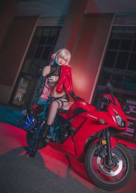 操老逼小说